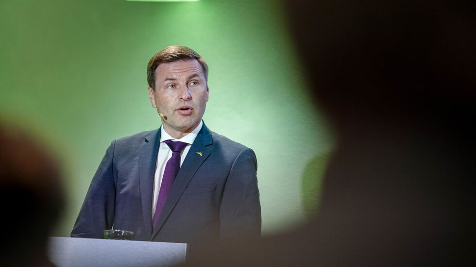 وزير الدفاع الإستوني يؤكد وجود عسكريين من دول "الناتو" في أوكرانيا