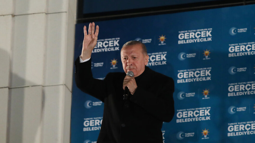 "معاريف":  تركيا تتطلع إلى تحسين العلاقات مع إسرائيل