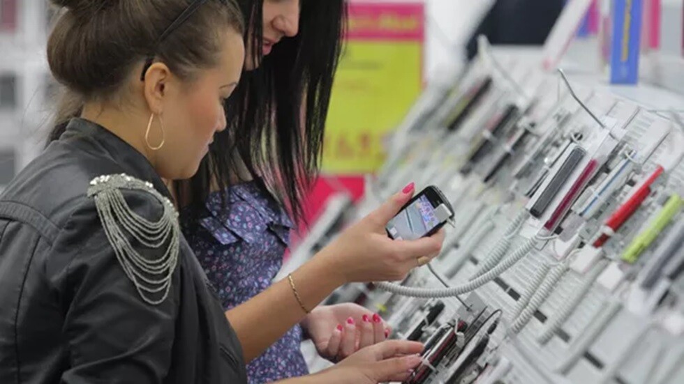 المكالمة الهاتفية التي غيرت شكل الحياة على الأرض!