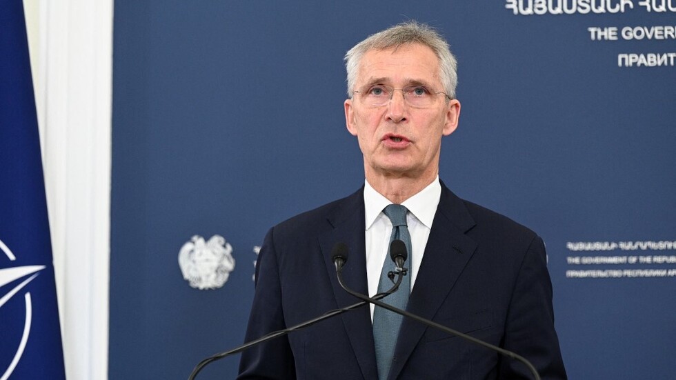 ستولتنبرغ يدعو لضمان إمدادات عسكرية "موثوقة" لأوكرانيا على المدى البعيد