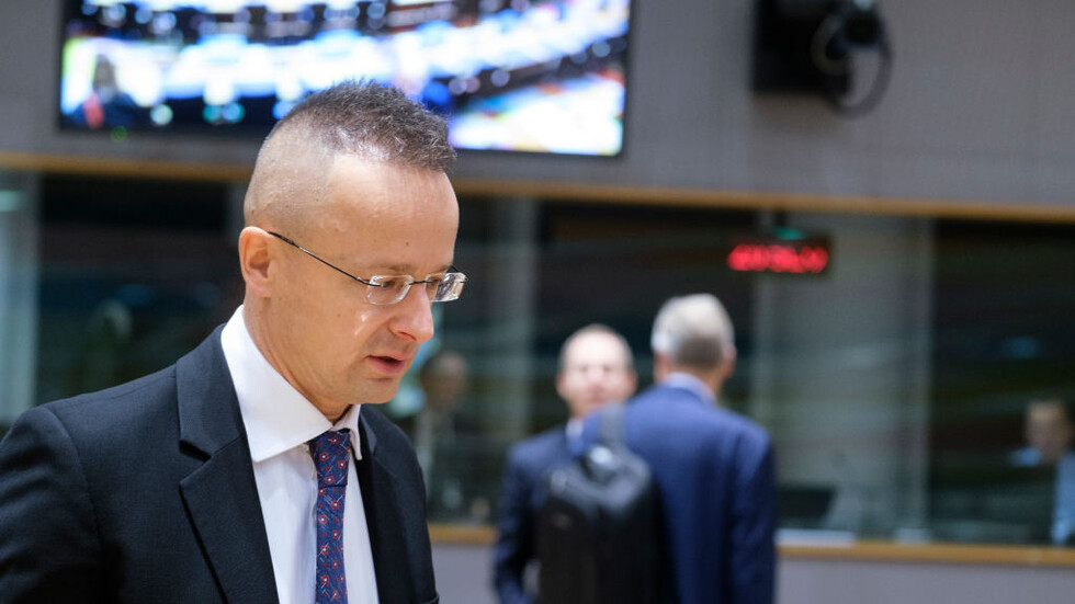 هنغاريا: نرفض أي قرارات لـ"الناتو" تؤدي للمواجهة مع روسيا