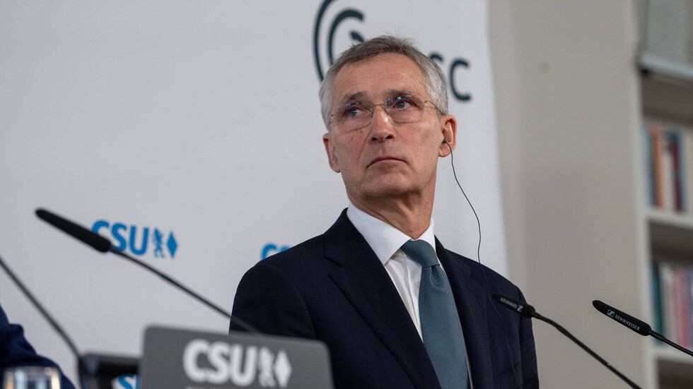 ستولتنبرغ: كييف لا تطلب قوات من 