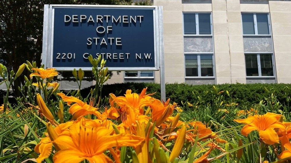 الخارجية الأمريكية تعد عرضا جديدا لتبادل سجينيها لدى روسيا غيرشكوفيتش وويلان