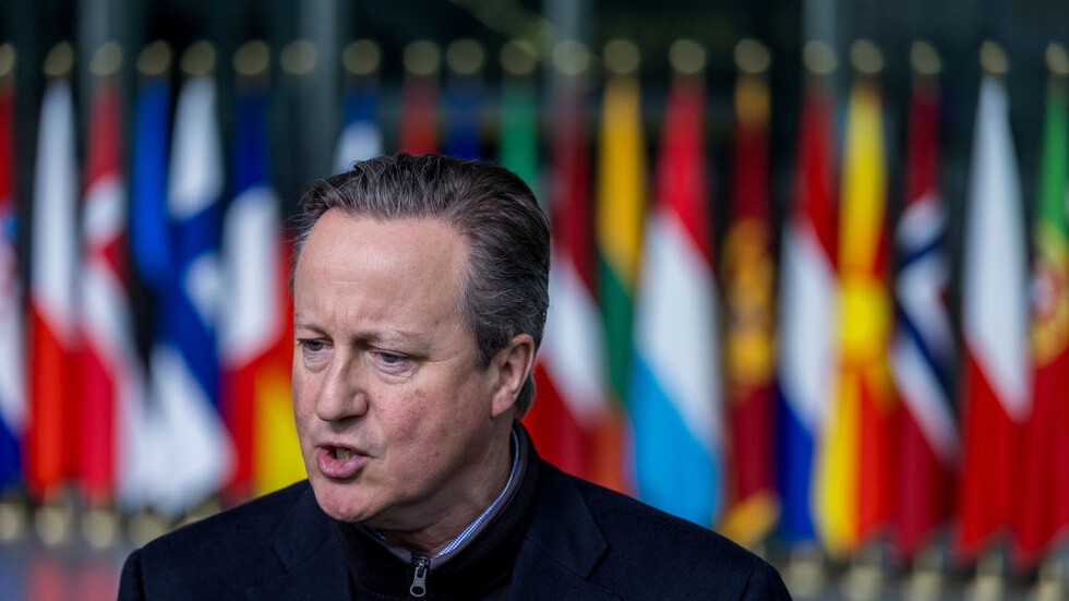 تحسبا من عودة ترامب.. وزير الخارجية البريطاني يدعو "الناتو" لزيادة الإنفاق العسكري