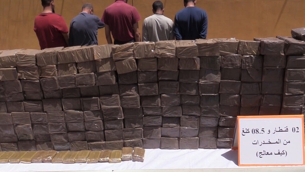 الجزائر.. الإطاحة بشبكة تهريب إجرامية ومصادرة كمية كبيرة من 