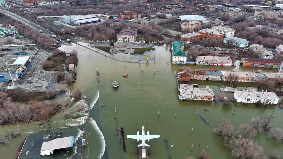 الطوارئ الروسية: منسوب مياه نهر الأورال في مقاطعة أورينبورغ يواصل ارتفاعه (فيديو+ صور)