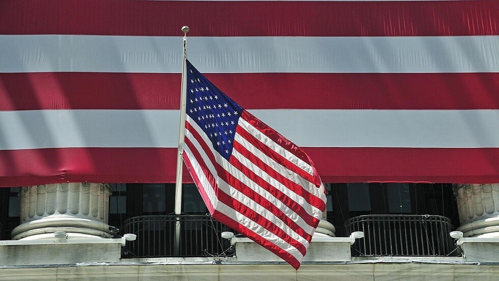 عجز الميزانية الأمريكية تجاوز التريليون دولار حتى مارس