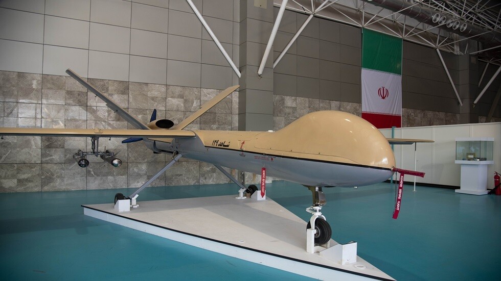 نيويورك تايمز: إسرائيل أخلت بعض القواعد العسكرية وجهزت دفاعات جوية لاعتراض المسيرات الإيرانية