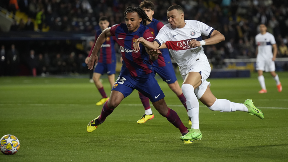 أول تعليق لمبابي بعد قيادته سان جيرمان للإطاحة ببرشلونة من دوري الأبطال