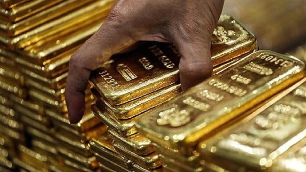 "قضية الذهب الكبرى".. قرار جديد من هيئة مصرية بحق رجل الأعمال هشام الحاذق