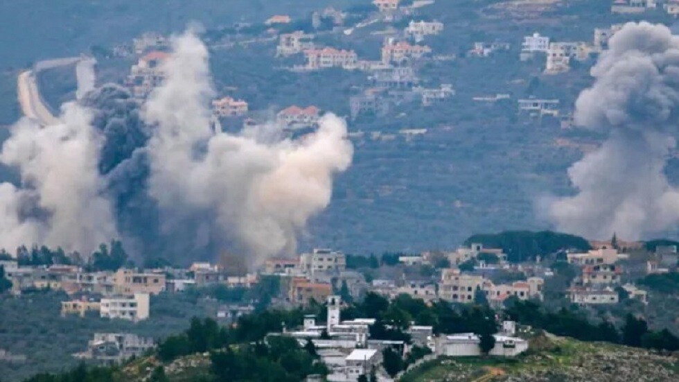 "حزب الله" ينعى اثنين من عناصره ويعلن استهداف مواقع للجيش الإسرائيلي