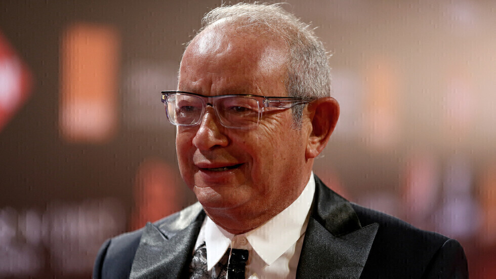 ساويرس يستجيب لطلب يخص مشروع "الصوت والضوء" بالأهرامات