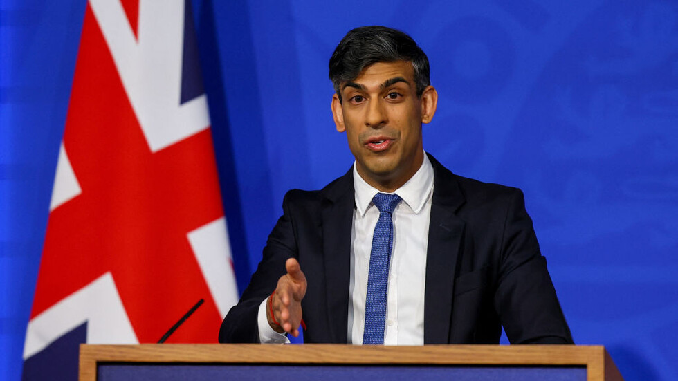 سوناك: رحلات ترحيل اللاجئين إلى رواندا لن تقلع قبل يوليو