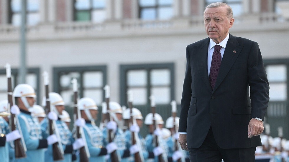 "حريت": أنقرة لم تتلق معلومات حول إلغاء محادثات أردوغان مع بايدن في الولايات المتحدة