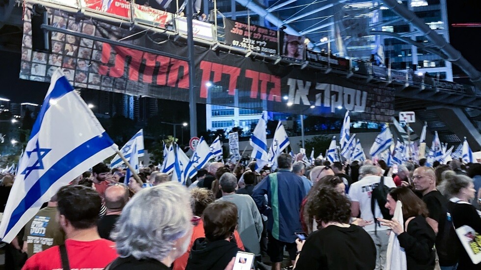 البيت الأبيض يدعو حماس لـ"خطوة" تحرز تقدما في المفاوضات حول الأسرى