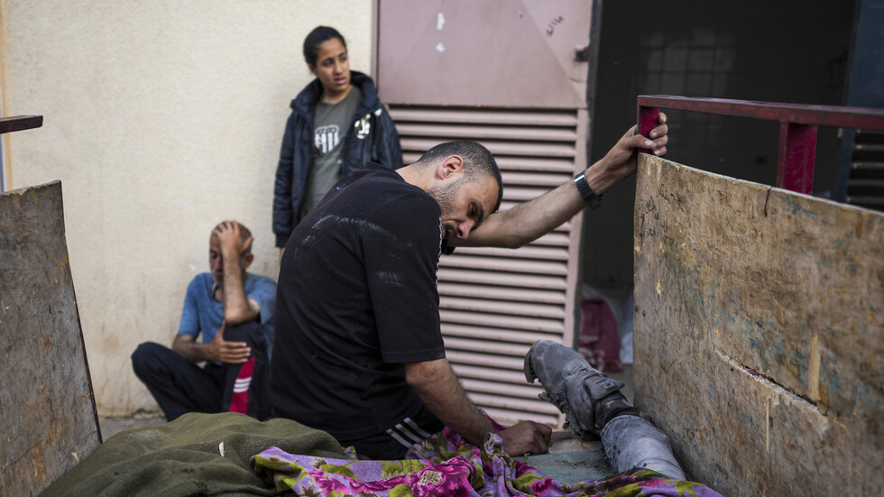 الحوثي: صمود أهل غزة عظيم وأسطوري ولا مثيل له ودول أوروبية تشعر بحرج كبير من حجم ما يحدث في غزة