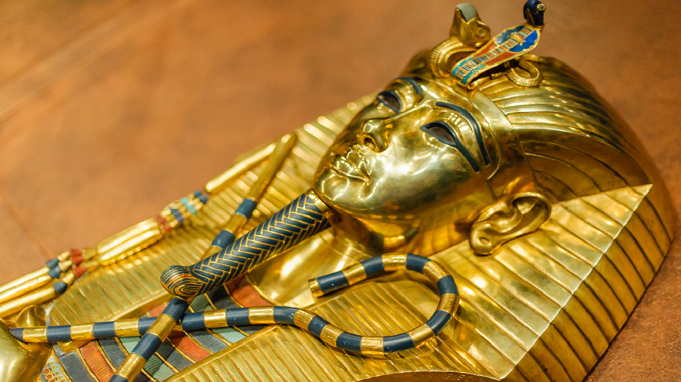 فك لغز "لعنة" الفرعون توت عنخ آمون
