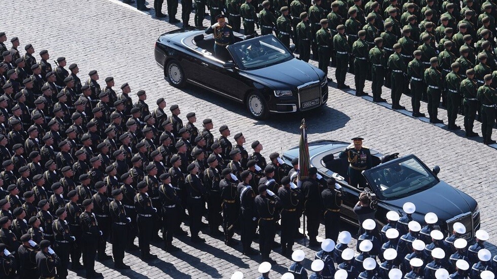 متحف "مرآب المهام الخاصة" يعرض سيارات قادة روسيا في مختلف مراحلها التاريخية (صور)