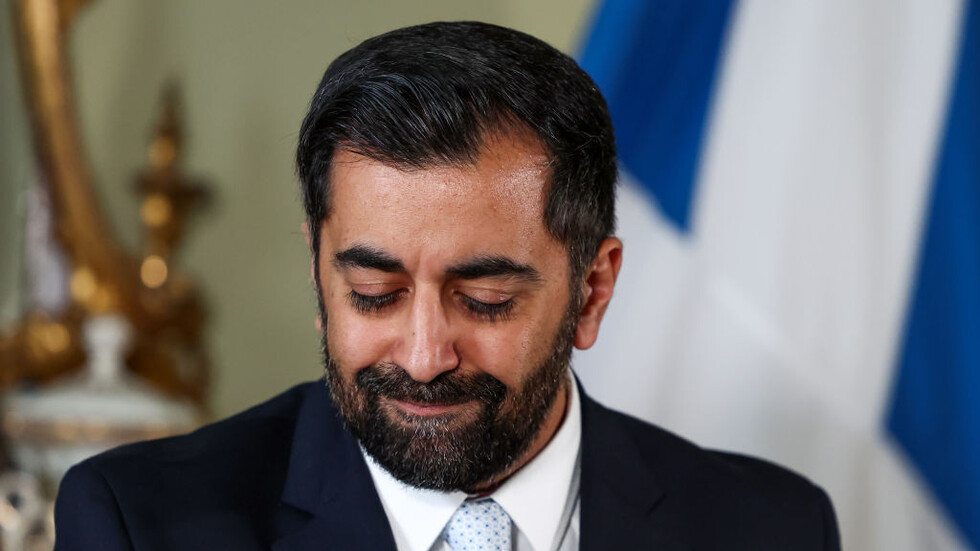 قبل تصويت حجب الثقة.. رئيس وزراء اسكتلندا يبحث استقالته