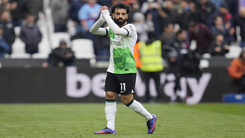 وسط الأزمة.. تقرير يكشف عن مفاجأة بشأن مستقبل صلاح مع ليفربول