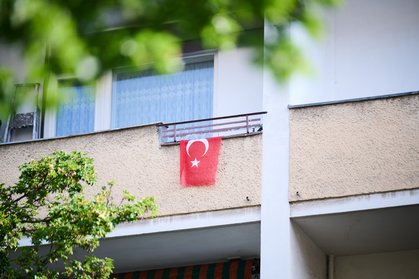 وسائل إعلام: إطلاق نار قرب منزل مسؤول تركي فاز في الانتخابات البلدية