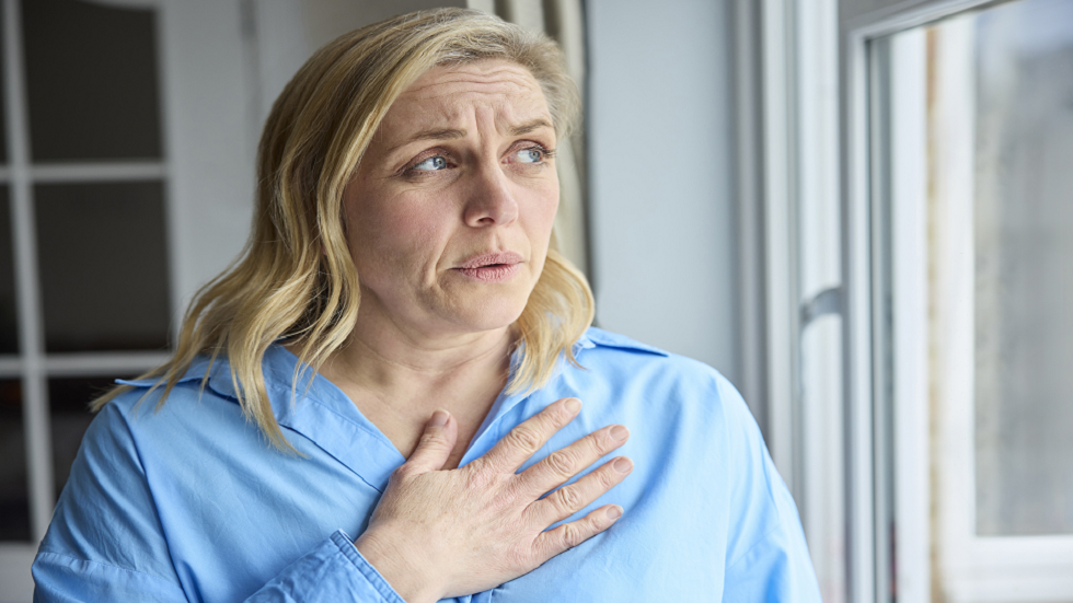 ما تأثير انقطاع الطمث على صحة قلب المرأة؟