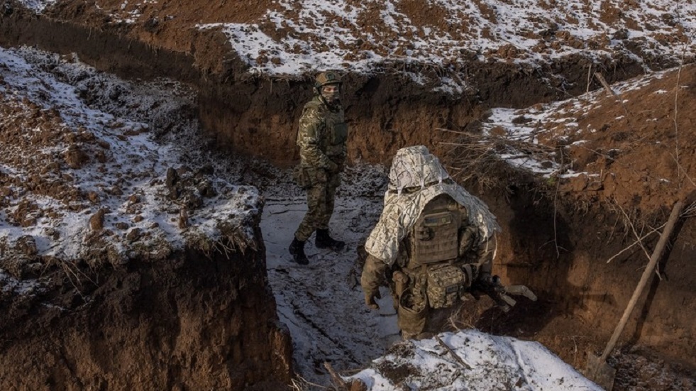 مراسل RT يوثق مشاهد لفتك المسيّرات الروسية بقوات نظام كييف أثناء محاولة تقدم على محور أوغليدار مراسل RT يوثق مشاهد لفتك المسيّرات الروسية بقوات نظام كييف أثناء محاولة تقدم على محور أوغليدار