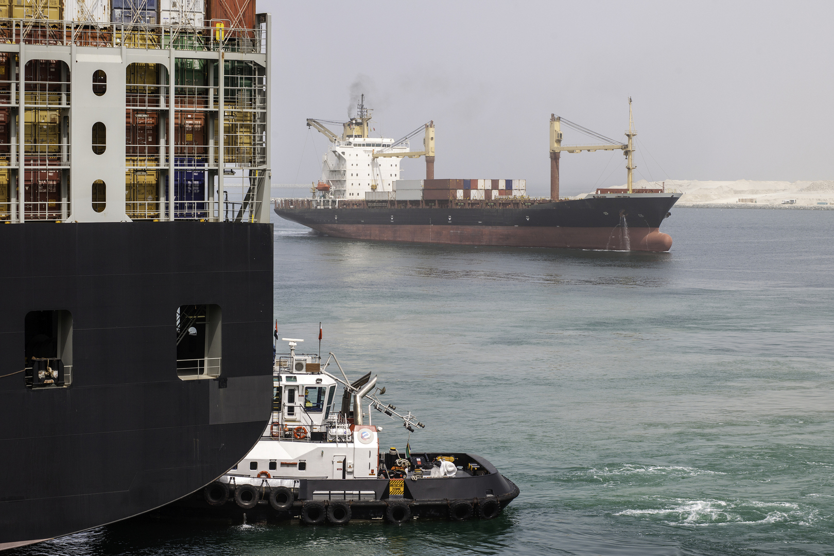 ميناء الإسكندرية يستقبل سفينة روسية محملة بـ 100 ألف طن من الحبوب