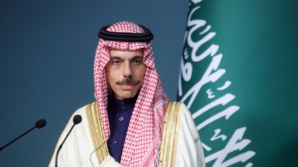 وزير الخارجية السعودي يستعرض تطورات الأوضاع في غزة مع غوتيريش