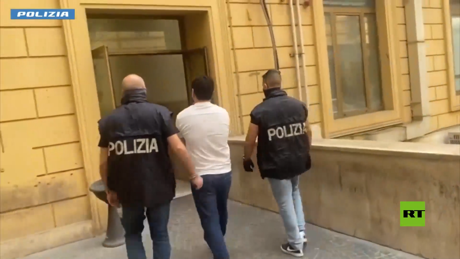 الشرطة الإيطالية تعتقل مواطنا طاجيكيا بتهمة انتمائه لتنظيم داعش الإرهابي