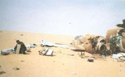 زعيم عربي.. أشهر ناج من كارثة طائرة (صور)