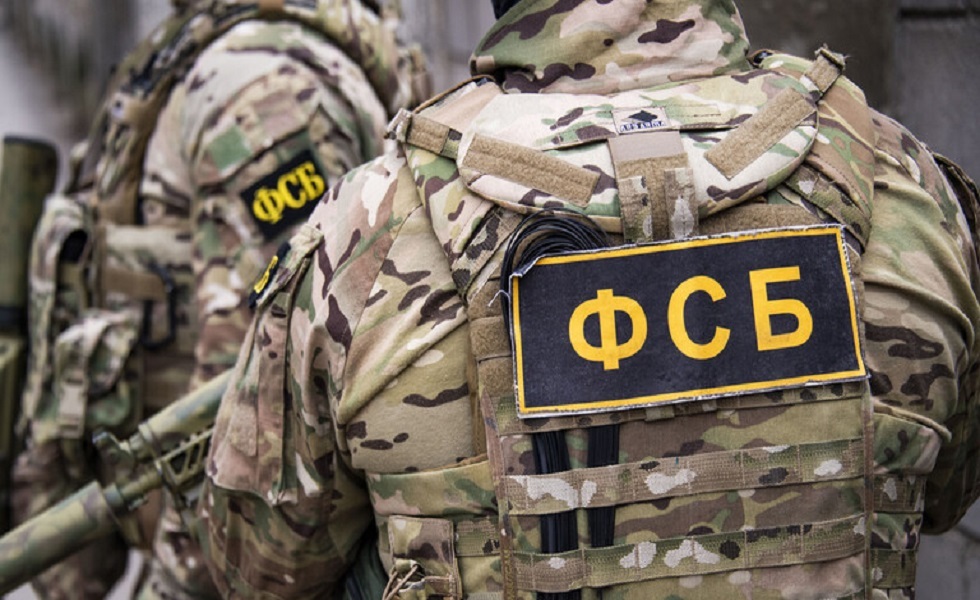 عميلة أوكرانية في قبضة الأمن الروسي تدلي باعترافات عن تحضيرها لهجوم إرهابي (فيديو)