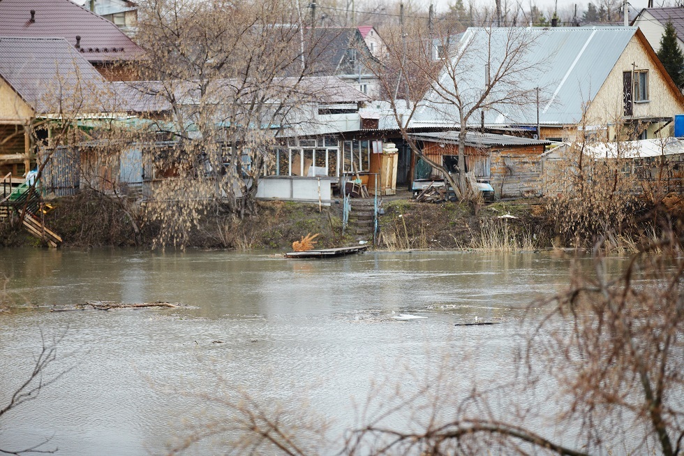 فيضانات جنوب روسيا.. حاكم مقاطعة كورغان يهيب بالسكان النزوح إلى مراكز الإيواء (فيديو)
