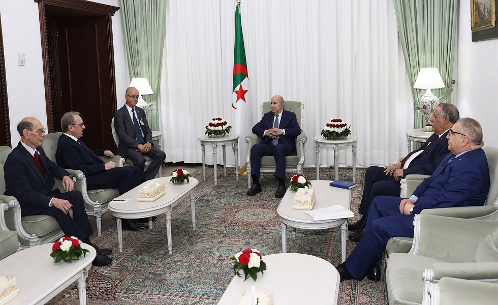 رئيس الجزائر عبد المجيد تبون يستقبل المبعوث الخاص للرئيس الروسي، ميخائيل بوغدانوف.