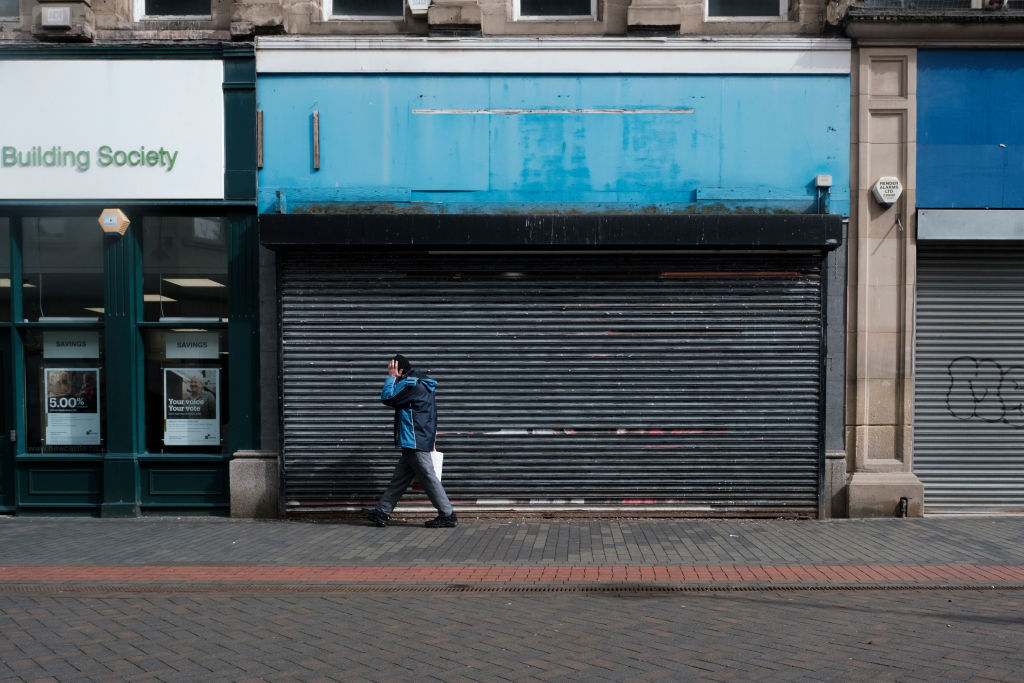 محال تجارية مغلقة في لندن، صورة تعبيرية.