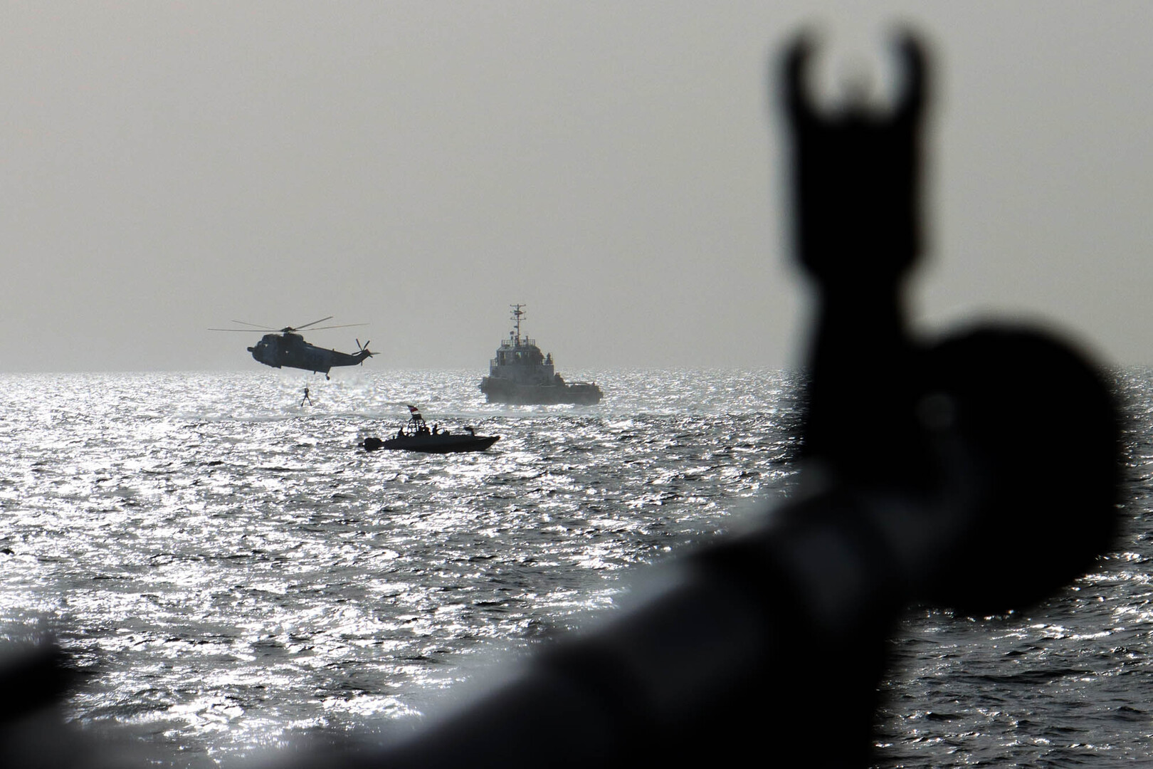 هيئة بحرية بريطانية توجه تحذيرا للسفن في الخليج وغرب المحيط الهندي