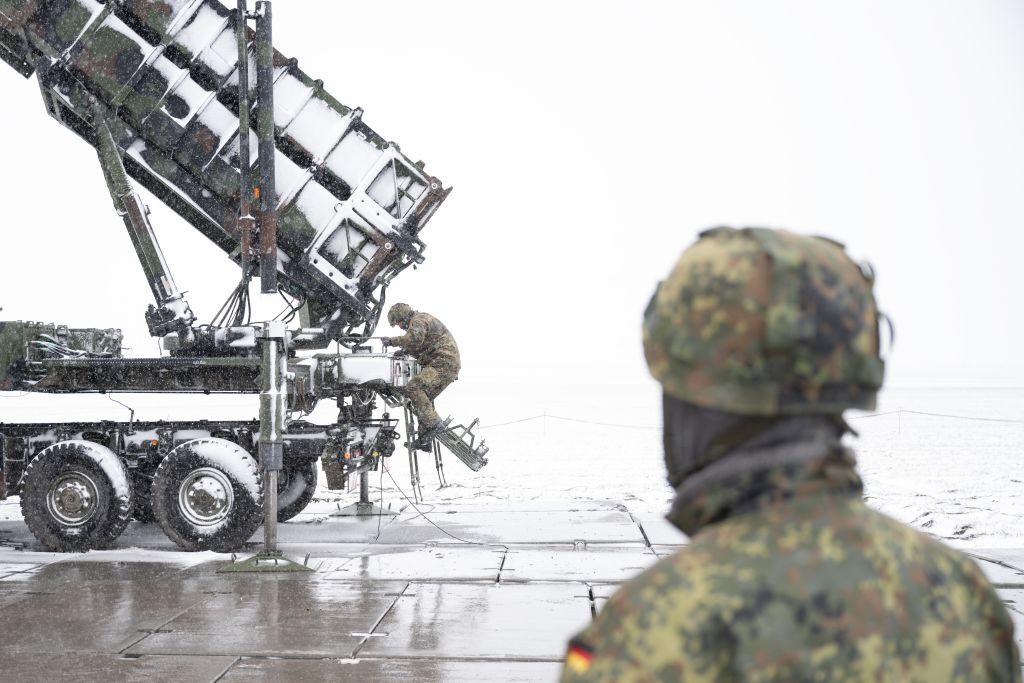 مجموعة الـ7 تعتزم تعزيز الدفاع الجوي لأوكرانيا وزيادة مساعدة كييف أمنيا