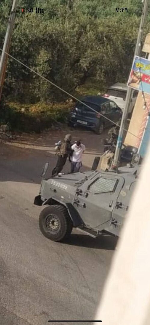 مستوطنون يهاجمون بلدة فلسطينية واشتباكات في مدينة طوباس واعتقالات في أنحاء الضفة
