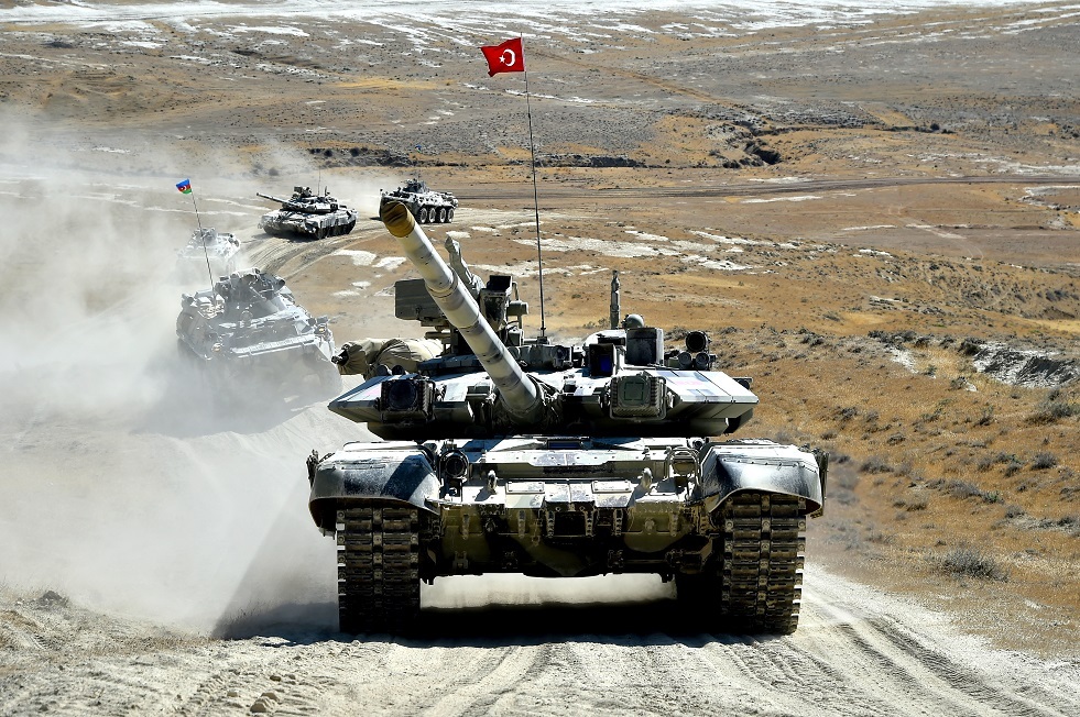 صحيفة: الجيش التركي سينفذ عملية برية ضد الفصائل الكردية في العراق  