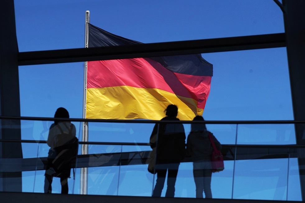 اعتقال ثلاثة مواطنين في ألمانيا بشبهة 