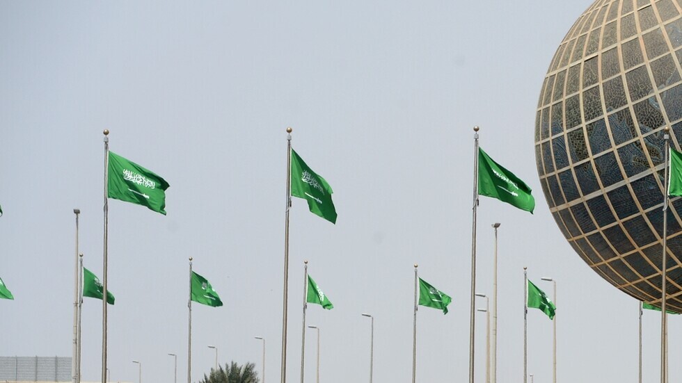 السعودية تعلن تنفيذ حكم الإعدام بحق مواطن بتهمة 