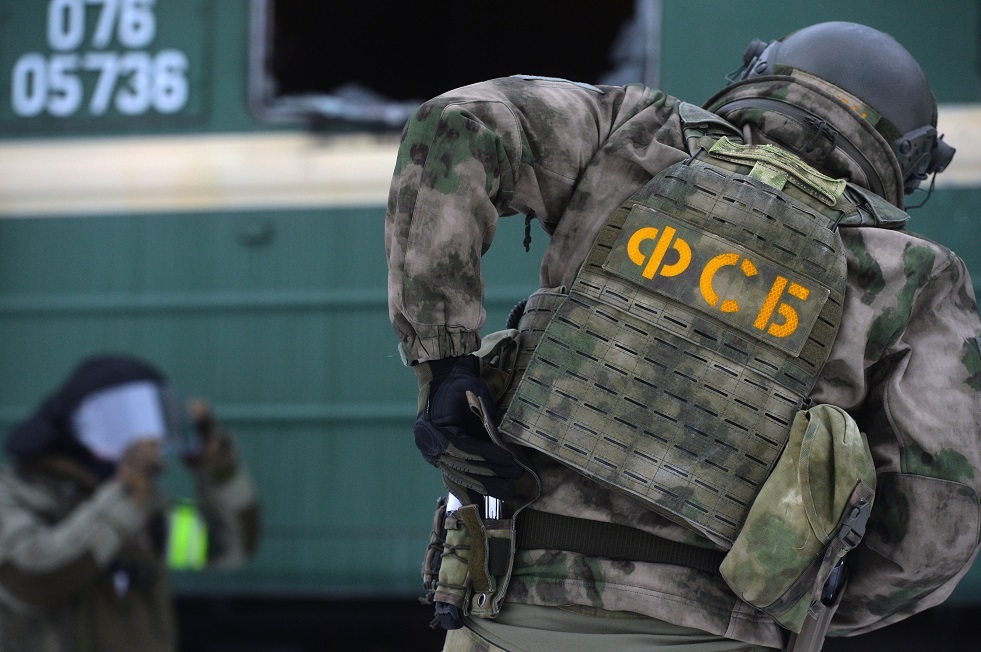 الأمن الروسي يعتقل في بريانسك مؤيدا للقوميين الأوكرانيين كان يعد لهجوم إرهابي