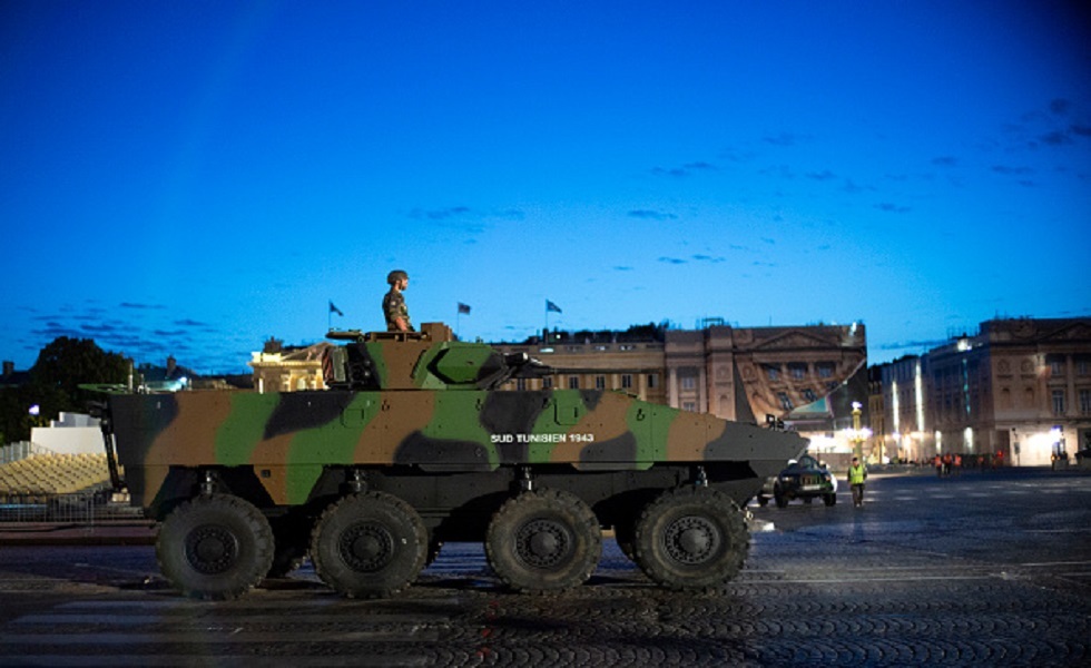 مصادر فرنسية تكشف عن صفقة أسلحة لتجهيز عدد من الكتائب في الجيش القطري