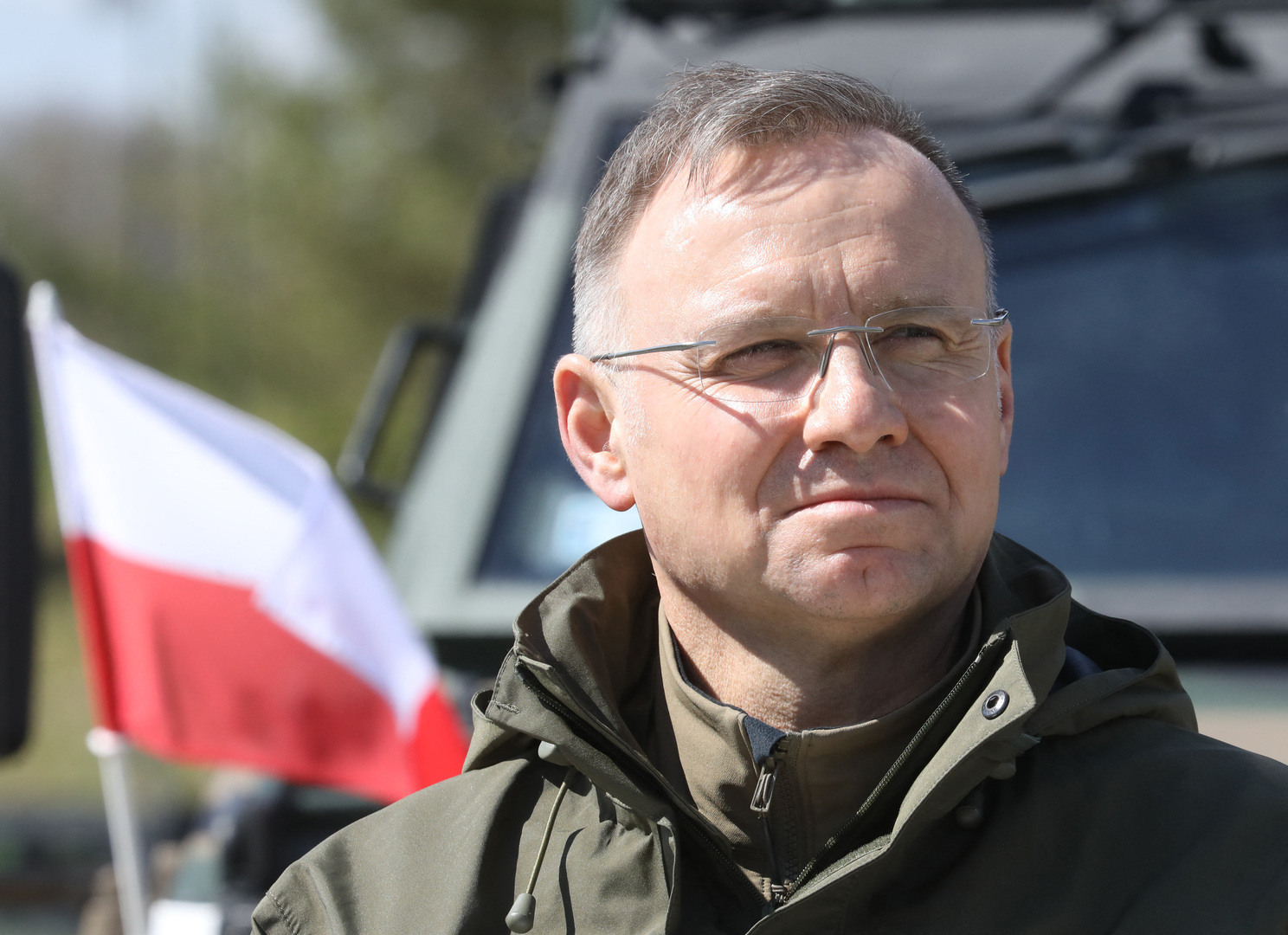 سيناتور روسي يقيم جدوى نشر أسلحة نووية أمريكية في بولندا