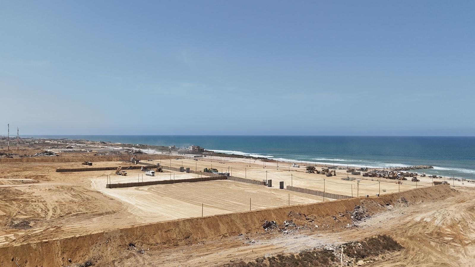 الجيش الإسرائيلي ينشر مشاهد لأعمال إنشاء الرصيف البحري في قطاع غزة (صور+ فيديو)