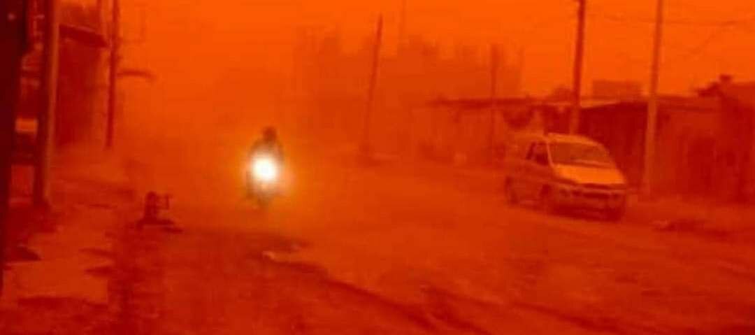 عاصفة مطرية وغبارية تصل إلى سوريا وتسجيل أضرار في دمشق (صور)