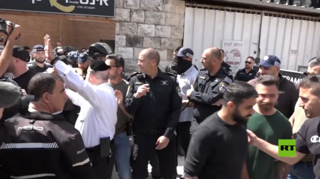 مشاهد لاعتقال المشتبه به في عملية الدهس في القدس