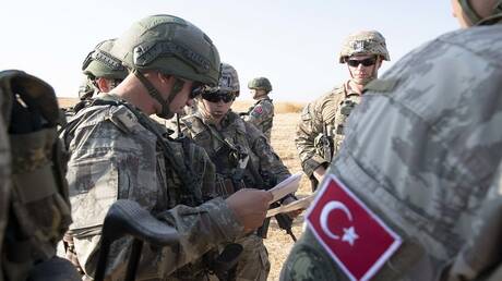 ما الذي يجري في الشمال السوري؟.. الجيش التركي يستنفر بمواجهة تقدم 