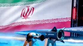 تل أبيب تعزف على وتر النووي الإيراني وتطالب بمنع طهران من الحصول عليه