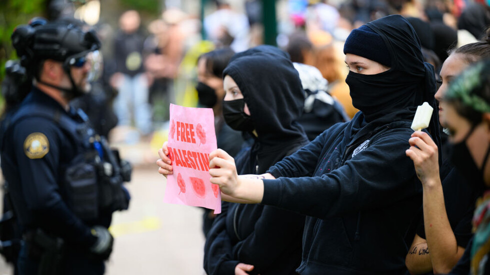 دعما لغزة.. اتساع رقعة الاحتجاجات الطلابية في الجامعات العالمية.. (فيديو)